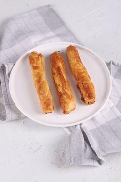 [700908] LEZZA Rulo Borek with Cheese Uncooked 150 Gr