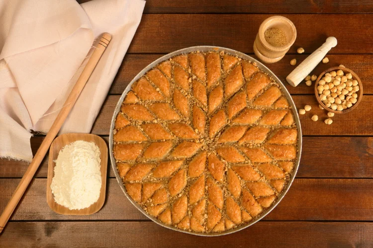 baklava producer 01